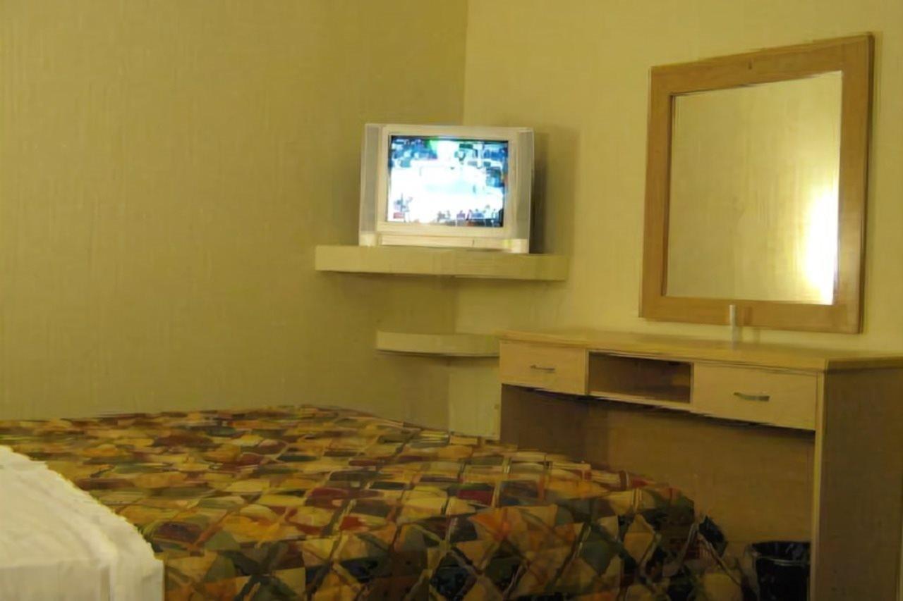 Hotel Castilla Y Leon Guadalajara Esterno foto